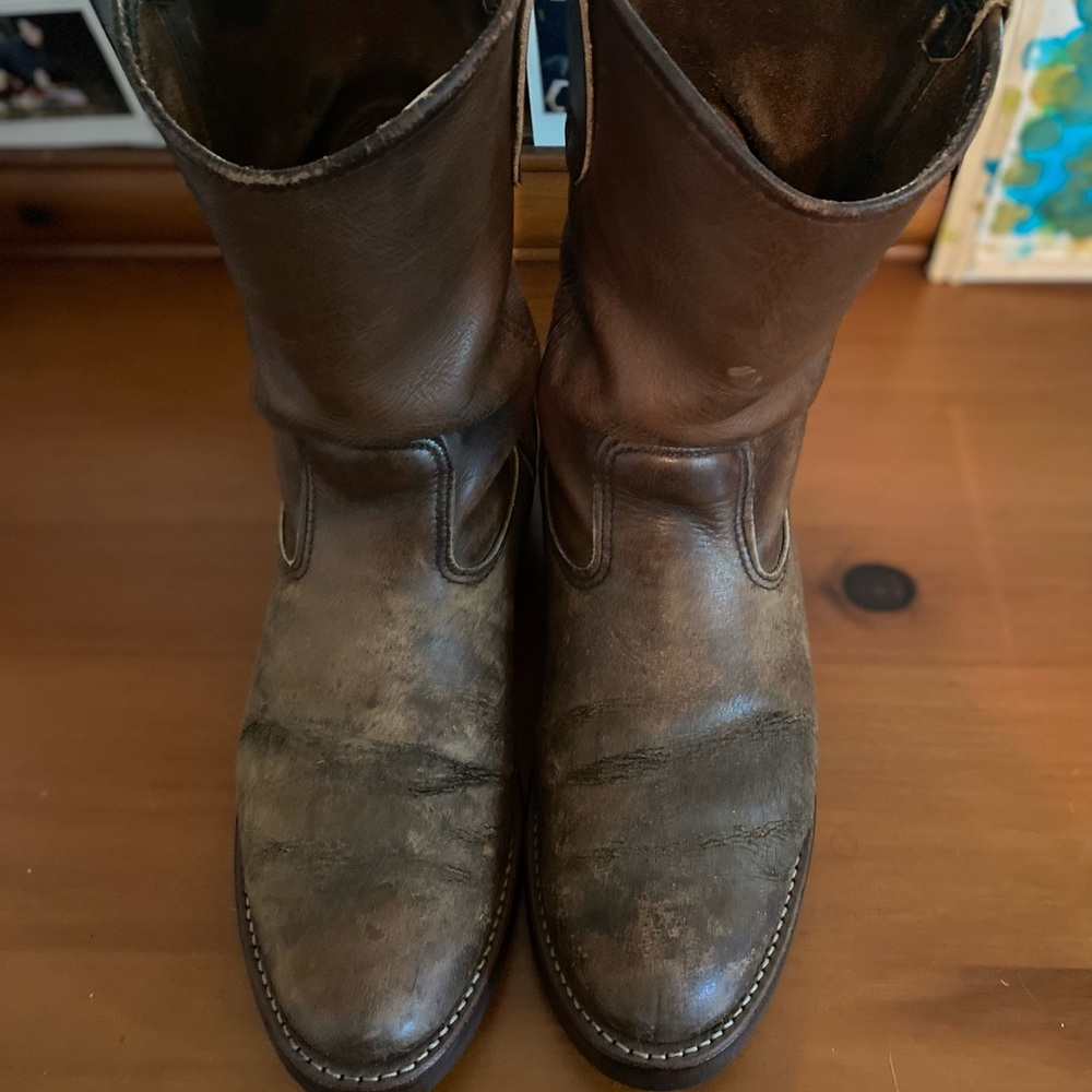 Vintage Red Wing pull-on boot